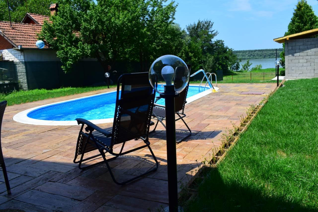Vila Mila Riverside Apartments Smederevo Exteriör bild